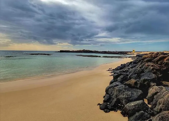 Air-conditioned Flat Casa Freesia アパート カレタ・デ・フステ